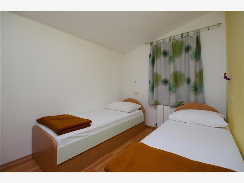Apartmani 'Mirijana Gabric' A3 Lopar Buitenkant foto